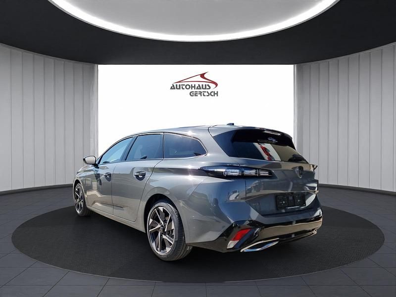 Neu Peugeot 308 SW Allure 136 PS (100 kW) 2025