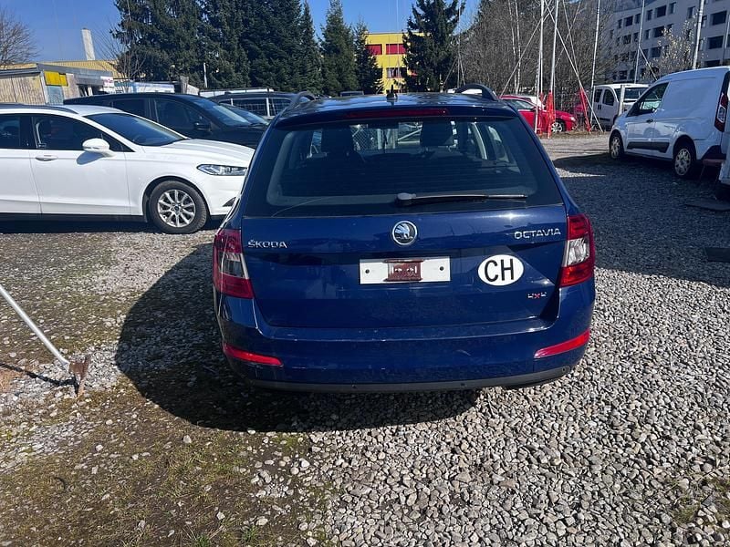 Gebraucht Skoda Octavia LAURIN & KLEMENT 180 PS (132 kW) 2014 Kleinwagen