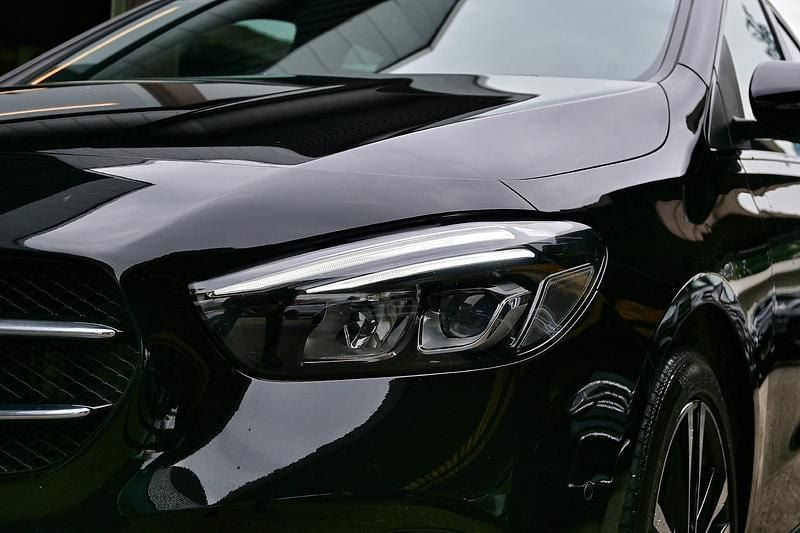 Gebraucht Mercedes B200 Progressive 163 PS (119 kW) 2019 Van / Kleinbus