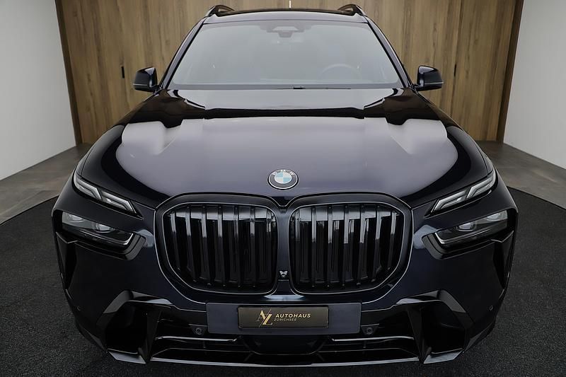 Gebraucht BMW X7 M Sport 351 PS (258 kW) 2024 SUV