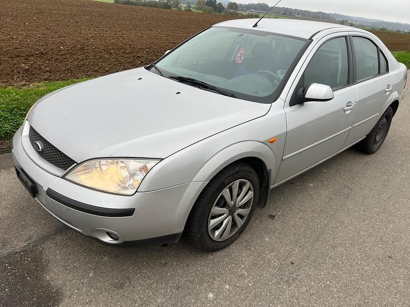 Gebraucht Ford Mondeo 130 PS (95 kW) 2003