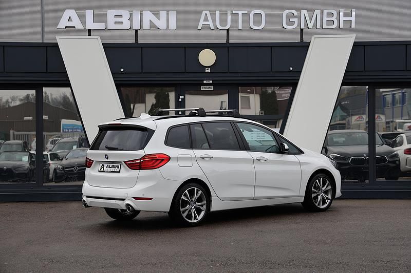 Gebraucht BMW 218 Gran Tourer Sport Line 150 PS (110 kW) 2019 Van / Kleinbus