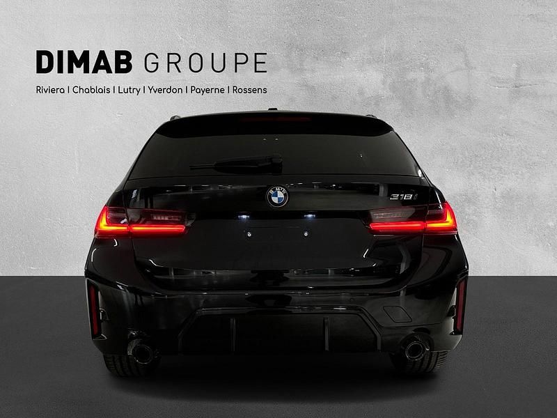 Gebraucht BMW 318 M Sport 156 PS (114 kW) 2024 Schwarz Kombi