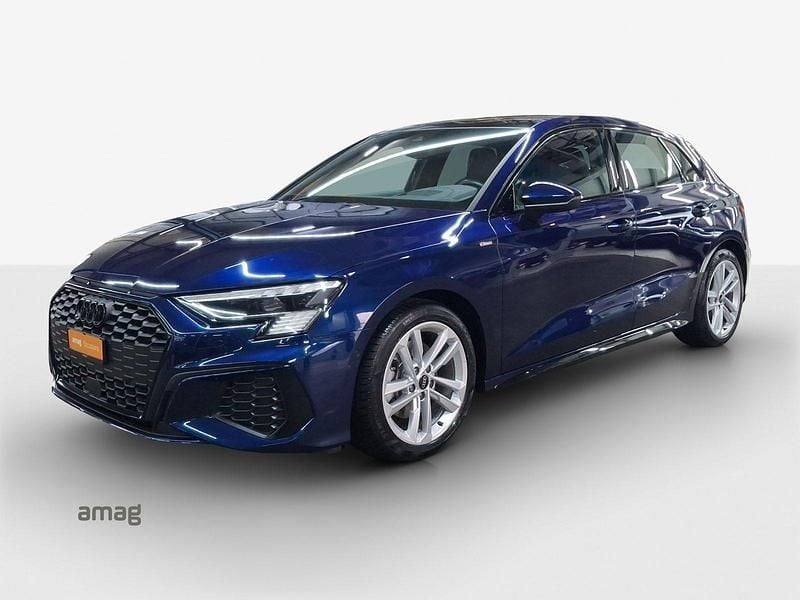 Navarrablau metallic Gebraucht 2022 Audi A3 S-Line Limousine | CHF 35’990 (Etwas zu teuer) - Bild 1/4