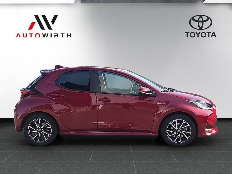 Gebraucht Toyota Yaris Hybrid Trend 116 PS (85 kW) 2020 Limousine