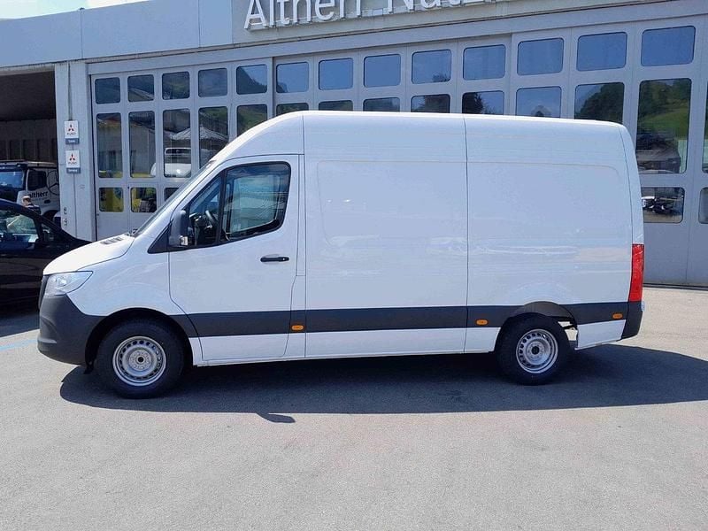 Gebraucht Mercedes Sprinter 170 PS (125 kW) 2025 Van