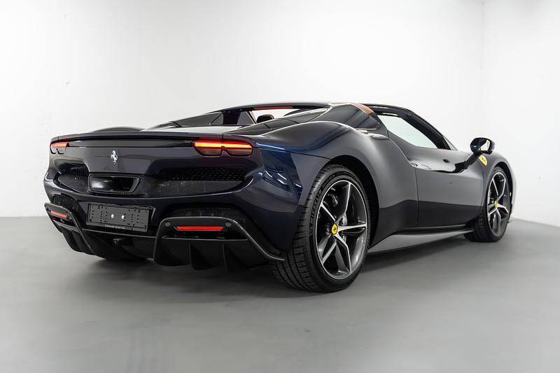 Neu Ferrari 296 830 PS (610 kW) 2025