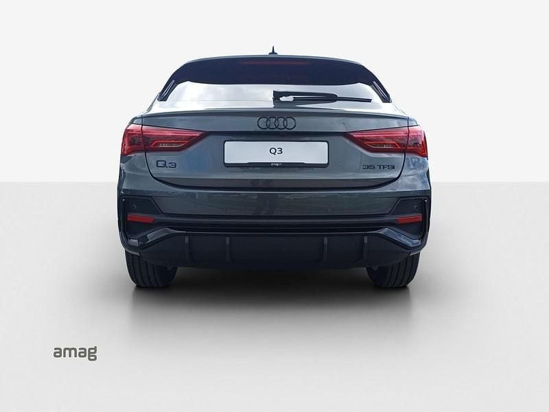 Neu Audi Q3 Sportback Attraction 150 PS (110 kW) 2025 Daytonagrau perleffekt SUV