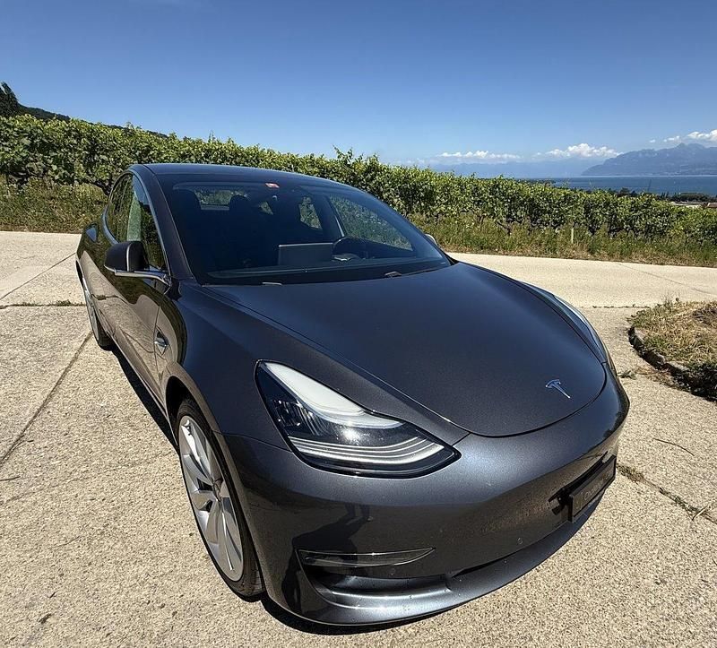 Gebraucht Tesla Model 3 Long Range AWD 355 kW (483 PS) 2019 Limousine