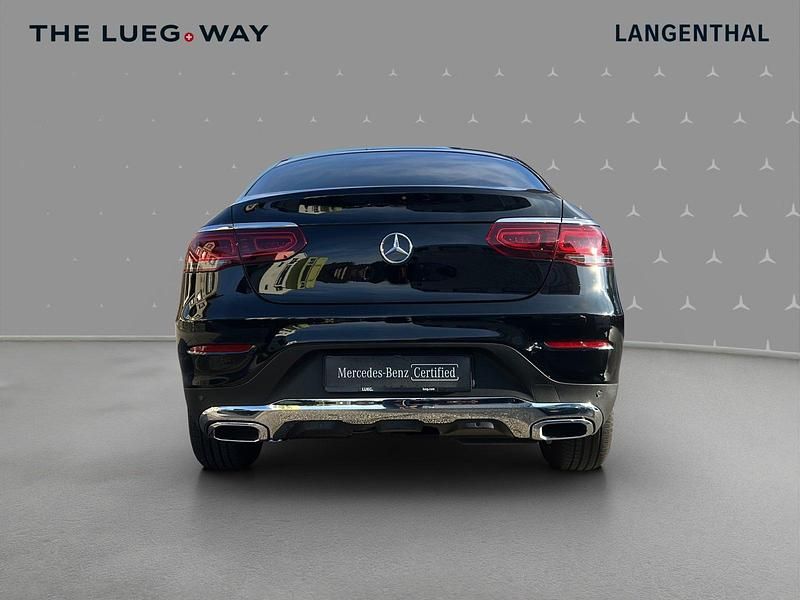 Gebraucht Mercedes GLC220 194 PS (142 kW) 2021 Schwarz Coupé