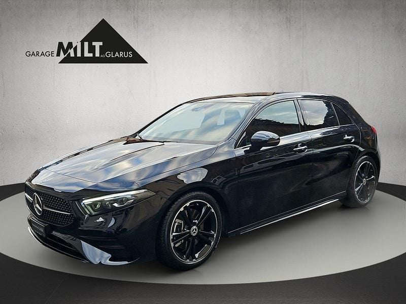 Gebraucht 2025 Mercedes A220 AMG line Limousine | CHF 48’800 (Guter Preis) - Bild 1/4
