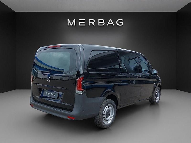 Neu Mercedes Vito 136 PS (100 kW) 2025 Van
