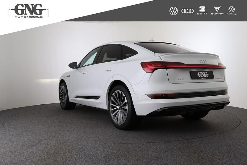 Gebraucht Audi e-tron Attraction 230 kW (313 PS) 2021 SUV