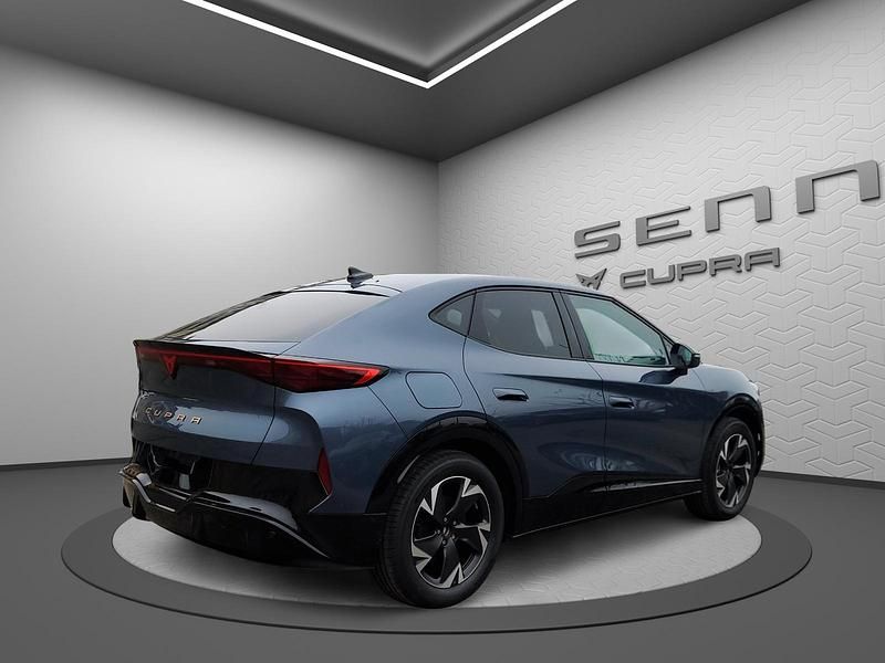 Neu Cupra Tavascan VZ 250 kW (340 PS) 2025 Blau SUV