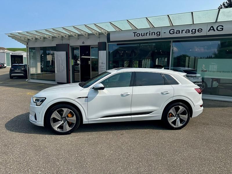 Gebraucht Audi e-tron Advanced 264 kW (360 PS) 2019 Weiss SUV