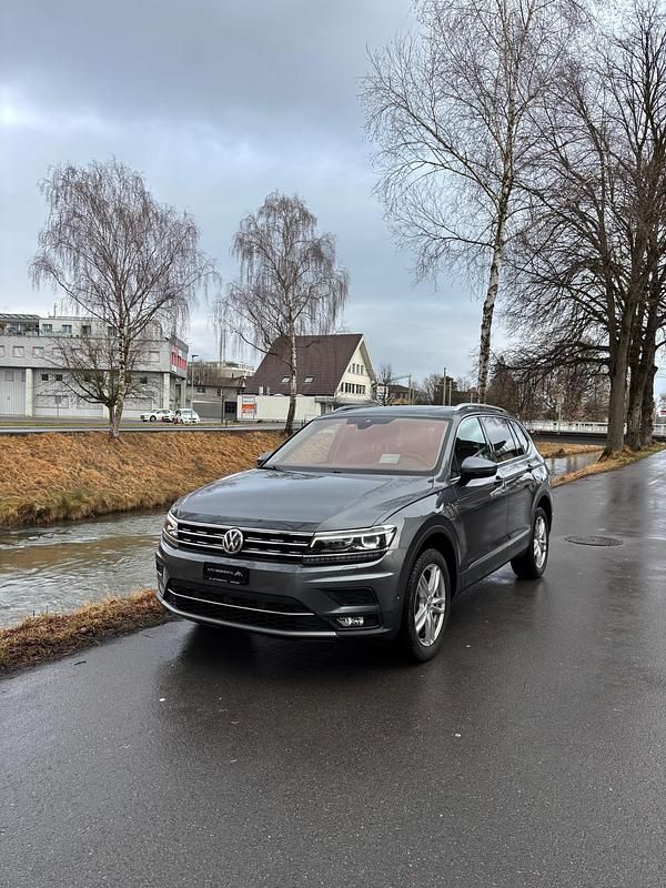 Gebraucht VW Tiguan Allspace Highline 190 PS (139 kW) 2019 SUV