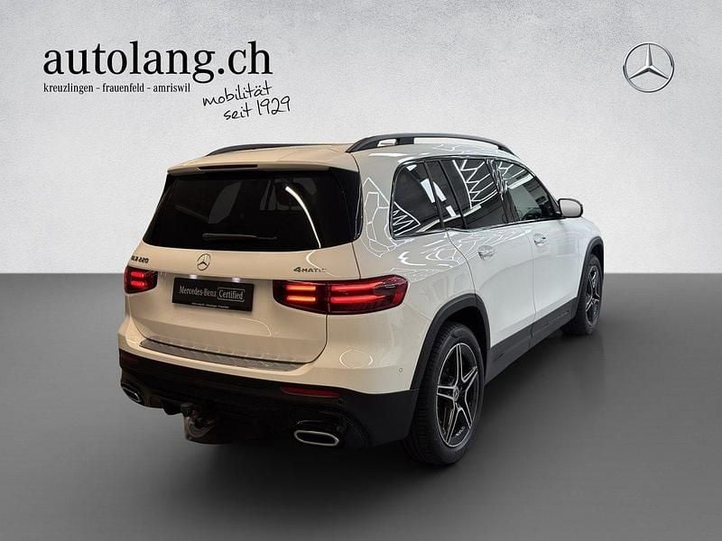Gebraucht Mercedes GLB220 AMG line 190 PS (139 kW) 2024 Weiss SUV
