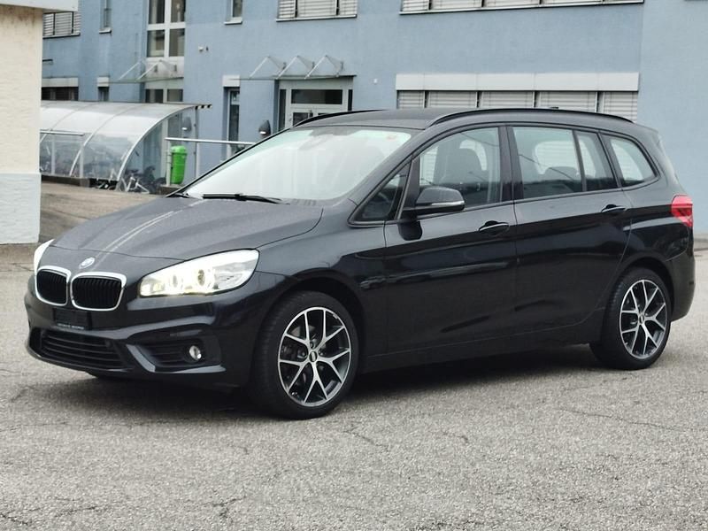 Gebraucht 2017 BMW 218 Gran Tourer Sport Line Van / Kleinbus | CHF 14’499 - Bild 1/4