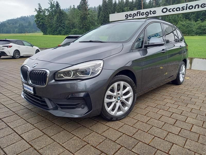 Gebraucht BMW 220 Gran Tourer Advantage 190 PS (139 kW) 2018 Grau Van / Kleinbus