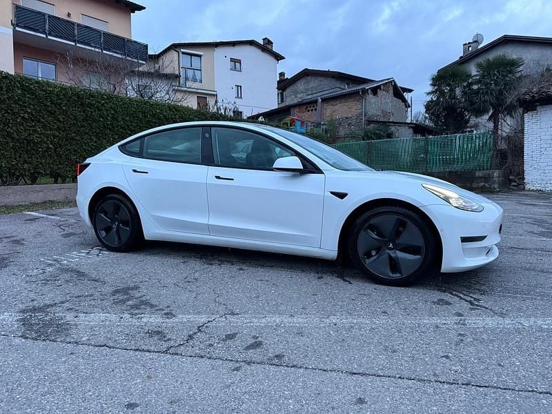 Gebraucht Tesla Model 3 366 kW (498 PS) 2021 Limousine