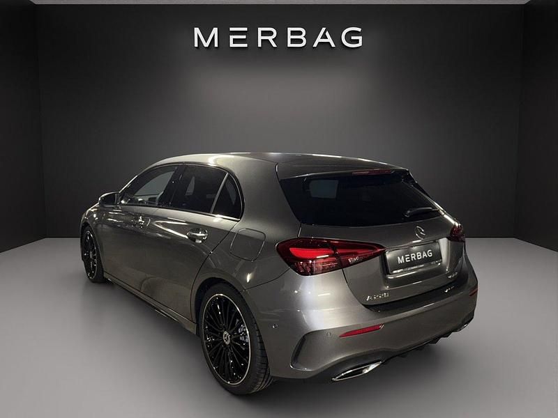 Neu Mercedes A220 190 PS (139 kW) 2025 Grau Limousine
