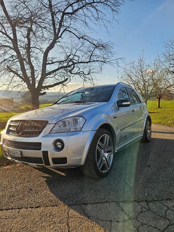 Gebraucht 2006 Mercedes ML63 AMG AMG SUV | CHF 14’900 - Bild 1/4
