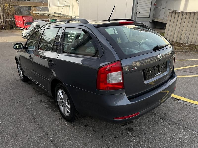 Gebraucht Skoda Octavia 160 PS (117 kW) 2011 Kombi
