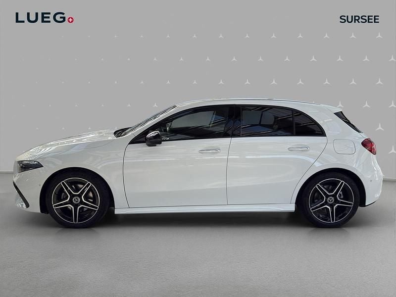 Gebraucht Mercedes A200 Night 163 PS (119 kW) 2025 Limousine