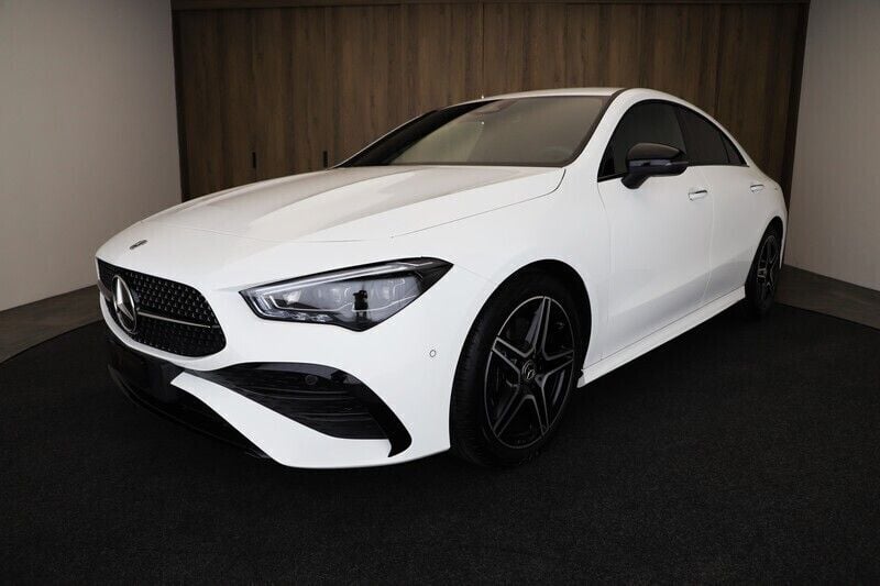 Gebraucht Mercedes CLA200 AMG line 163 PS (119 kW) 2023