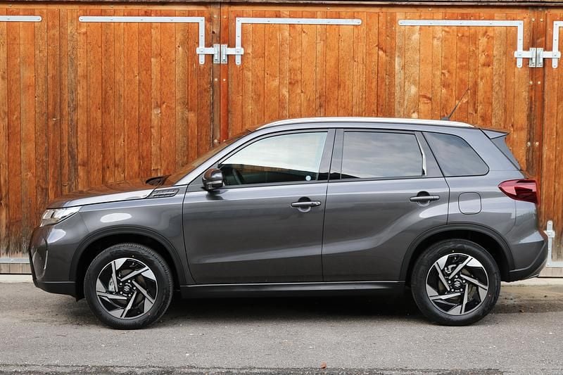 Neu Suzuki Vitara 110 PS (80 kW) 2025 Anthrazit SUV