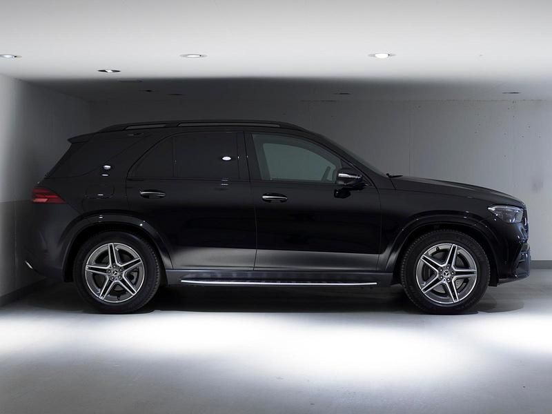 Gebraucht Mercedes GLE300 285 PS (209 kW) 2023 Schwarz SUV