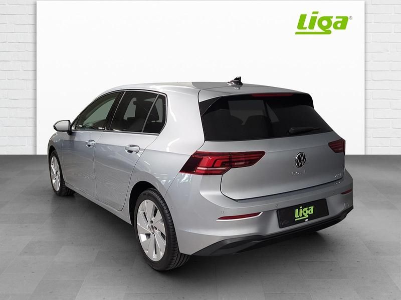 Gebraucht VW Golf VIII United 116 PS (85 kW) 2025 Limousine