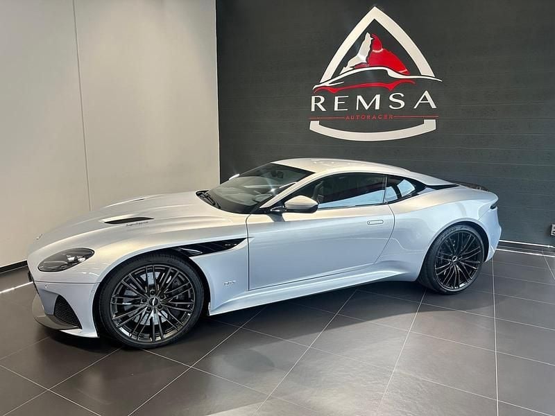 Gebraucht Aston Martin DBS 725 PS (533 kW) 2020 Coupé