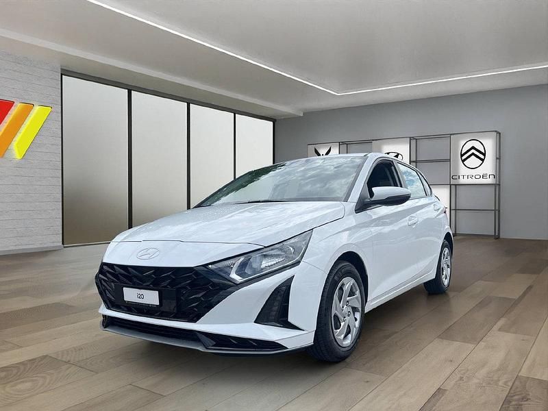 Gebraucht Hyundai i20 101 PS (74 kW) 2024 Weiss Limousine