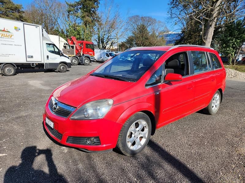 Gebraucht Opel Zafira Enjoy 150 PS (110 kW) 2005 Van / Kleinbus