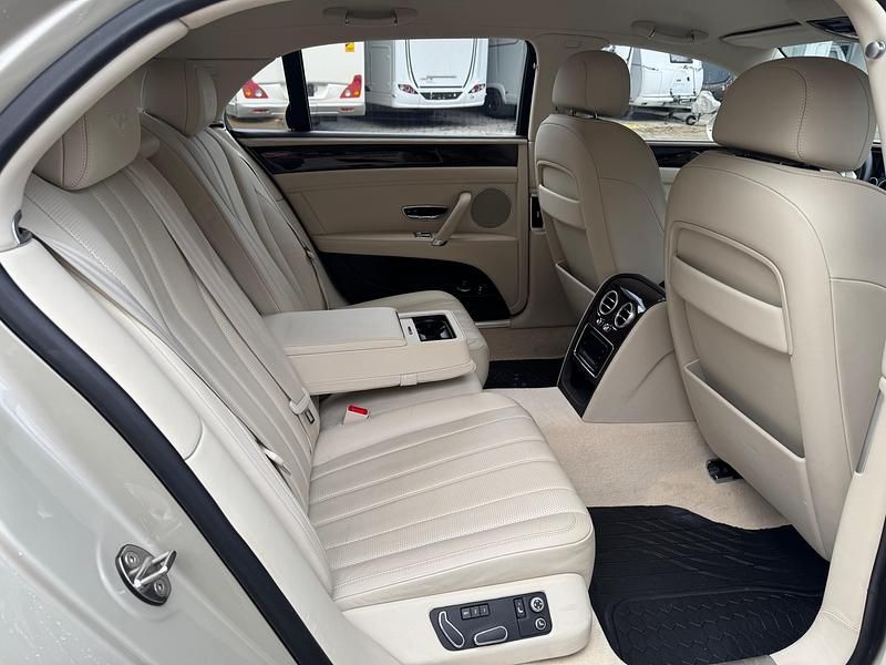Gebraucht Bentley Flying Spur 626 PS (460 kW) 2014 Limousine