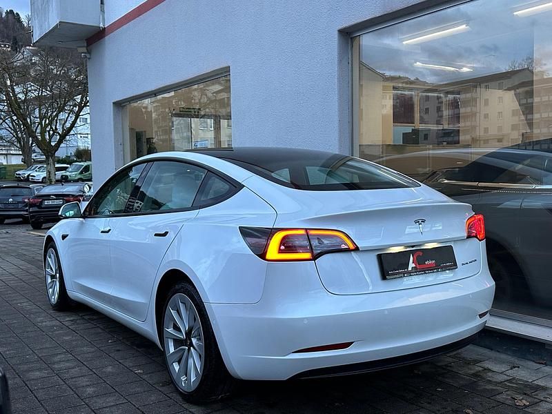 Gebraucht Tesla Model 3 366 kW (498 PS) 2022 Limousine