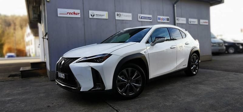 Gebraucht 2019 Lexus UX 250h Launch Edition SUV | CHF 27’900 (Fairer Preis) - Bild 1/4
