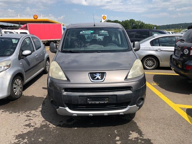 Gebraucht Peugeot Partner 90 PS (66 kW) 2010 Van / Kleinbus