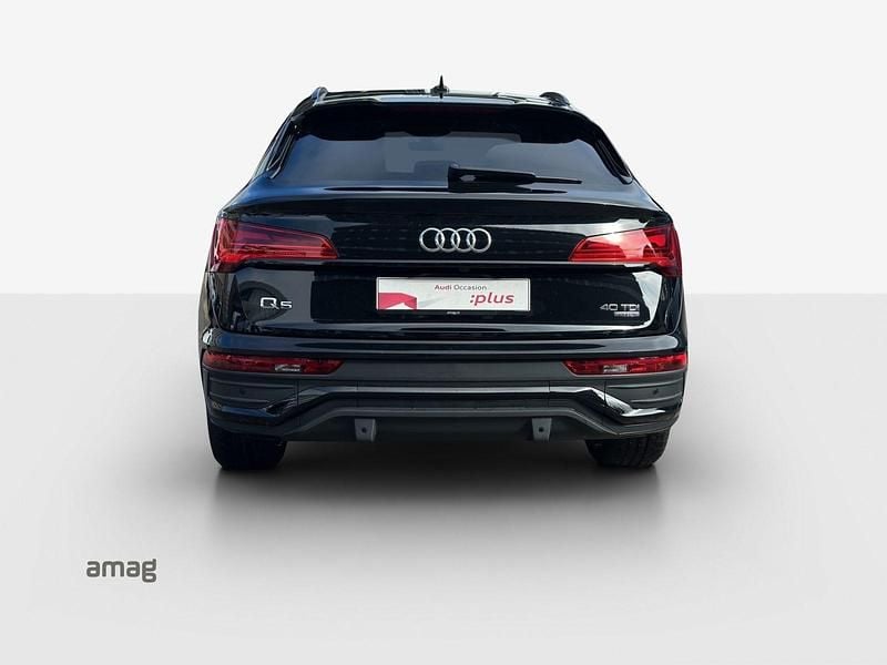 Gebraucht Audi Q5 Black Edition 204 PS (150 kW) 2022 Mythosschwarz metallic SUV
