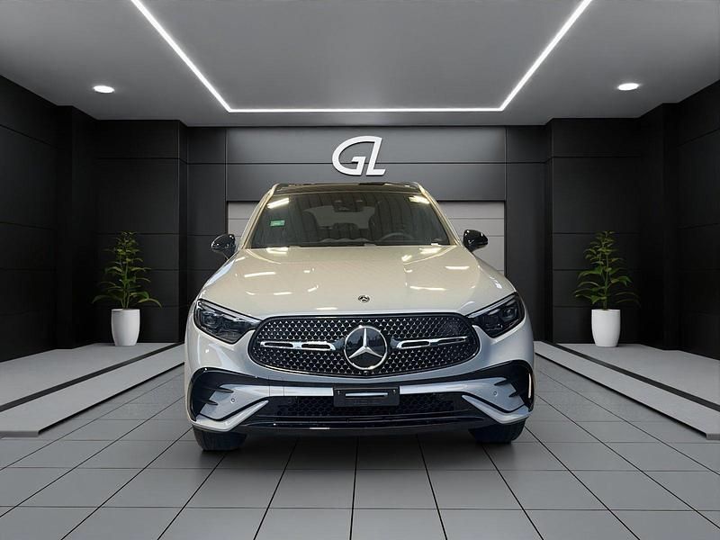 Gebraucht Mercedes GLC400d 381 PS (280 kW) 2025 Grau SUV