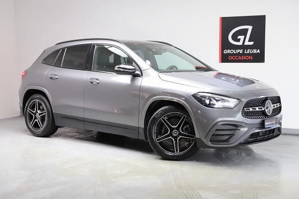 Gebraucht Mercedes GLA250 224 PS (164 kW) 2023 Grau SUV