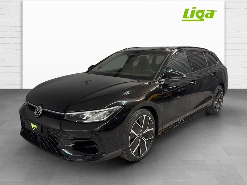 Neu VW Passat R-line 265 PS (194 kW) 2025 Kombi