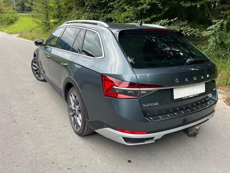 Gebraucht Skoda Superb Scout 4x4 272 PS (200 kW) 2020