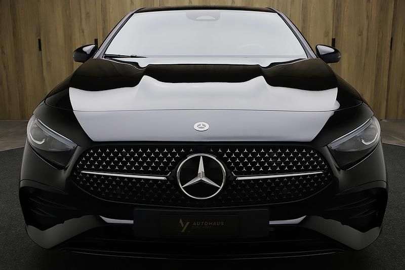 Gebraucht Mercedes A200 AMG line 150 PS (110 kW) 2024