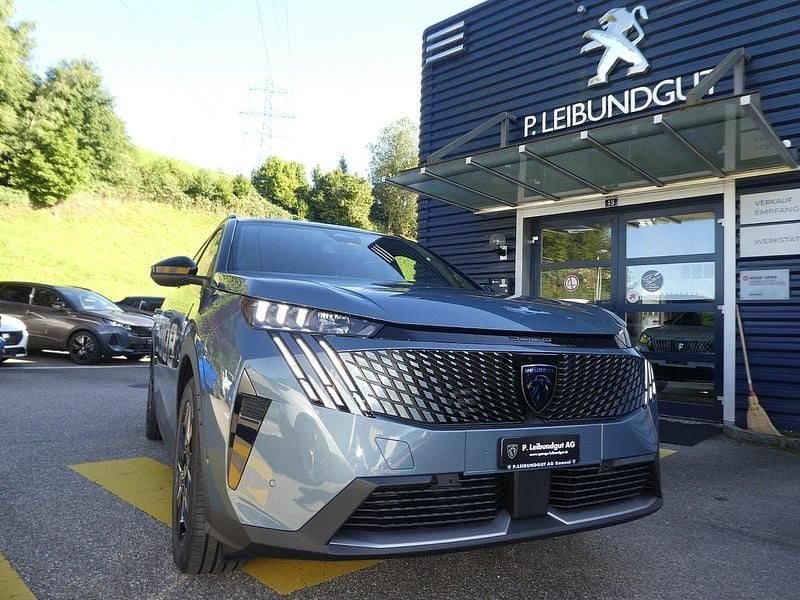 Blau Neu 2025 Peugeot 5008 GT Van / Kleinbus | CHF 46’500 (Etwas zu teuer) - Bild 1/4
