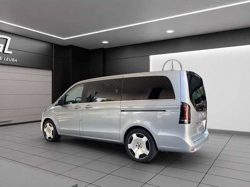 Neu Mercedes V250 Avantgarde 189 PS (139 kW) 2026 Silber Van / Kleinbus