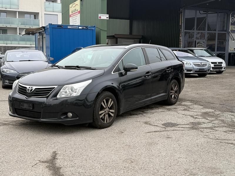 Gebraucht Toyota Avensis Sol 152 PS (111 kW) 2009 Kombi