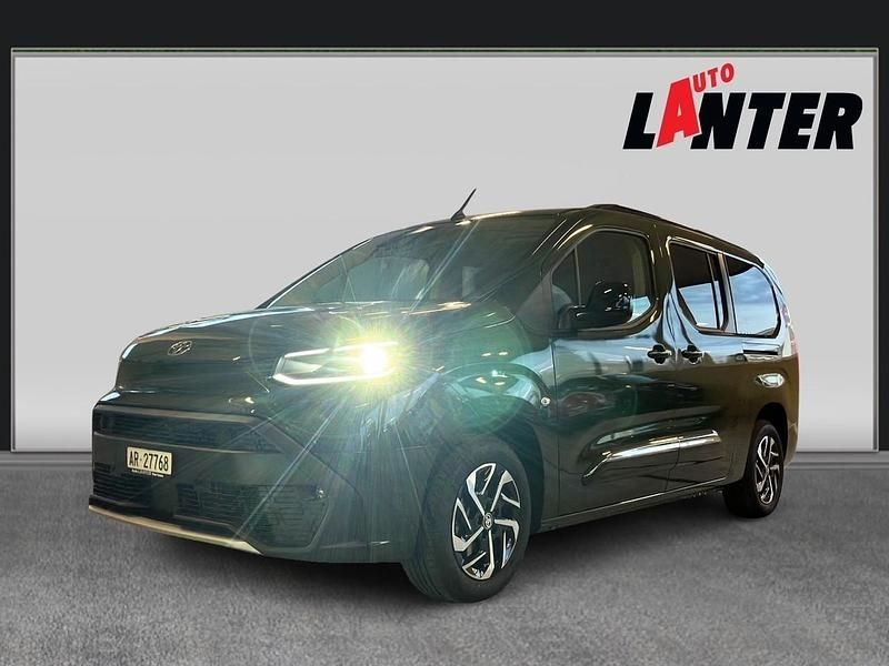 Grün Gebraucht 2025 Toyota Proace Verso City Kombi | CHF 39’580 - Bild 1/4