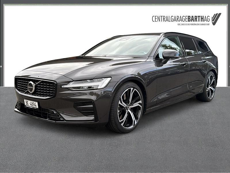 Grau Gebraucht 2025 Volvo V60 Plus Kombi | CHF 59’877 - Bild 1/4